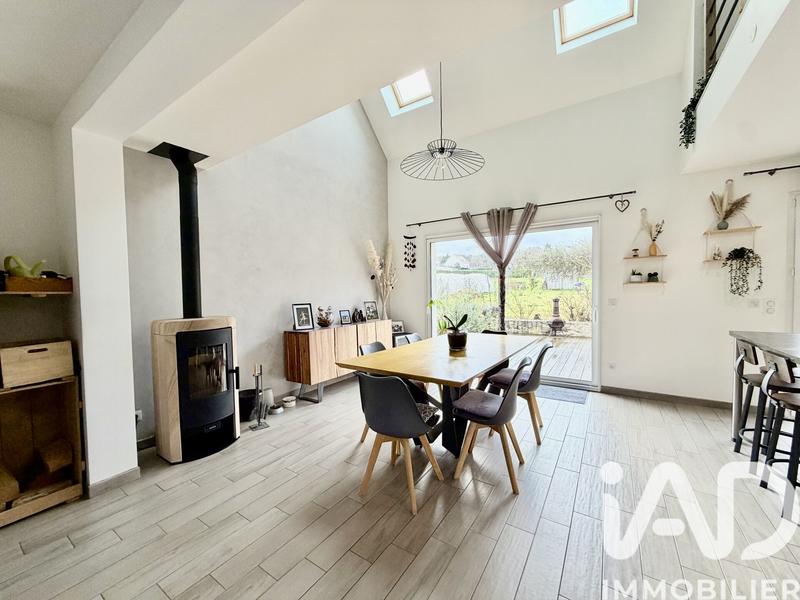 Maison - 130 m² - 6 pièces