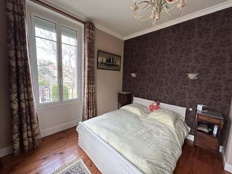 Maison - 165 m² - 7 pièces