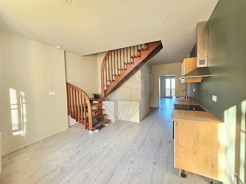 Appartement - 65 m² - 3 pièces