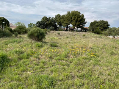 Terrain - 844 m²