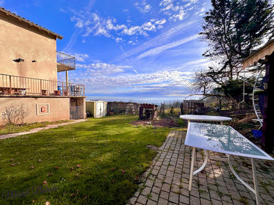 Appartement - 108 m² - 6 pièces