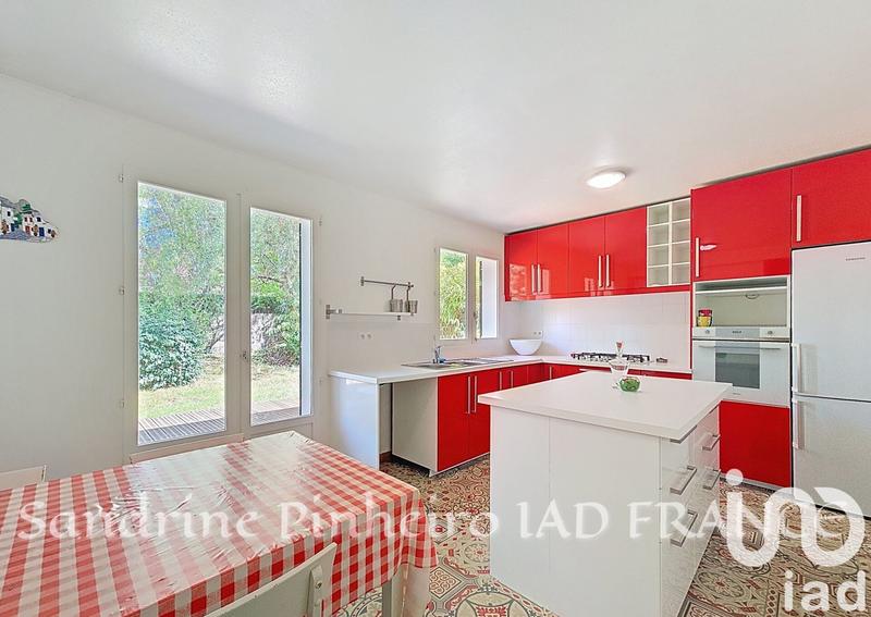 Maison - 165 m² - 6 pièces