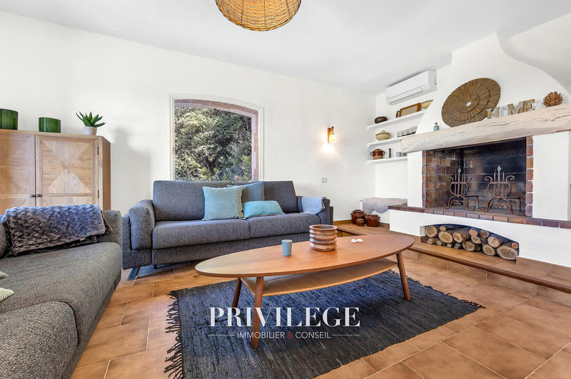 Maison - 144 m² - 5 pièces