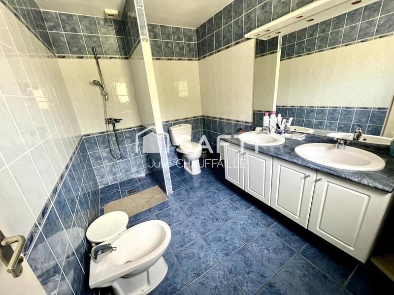 Maison - 115 m² - 5 pièces