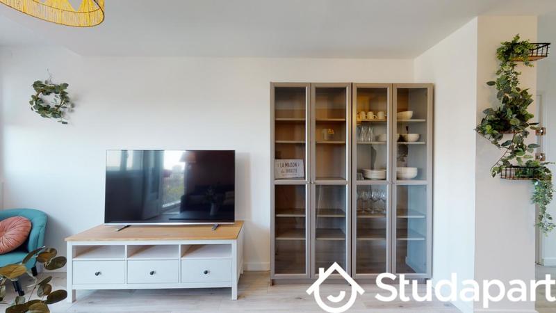 Chambre - 12 m² - 1 pièce