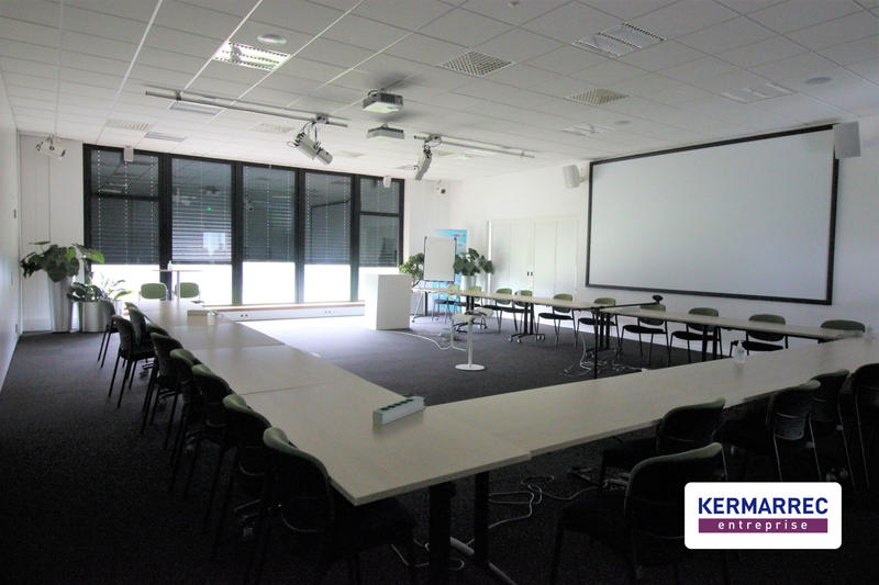 Bureau - 2 663 m²