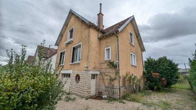 Maison - 130 m² - 5 pièces