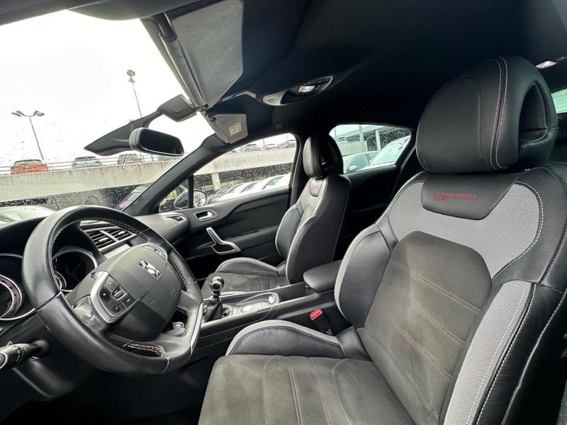 Ds Ds 4 (2) 1.6 Thp 210 s&amp;S Performance Line Bv6