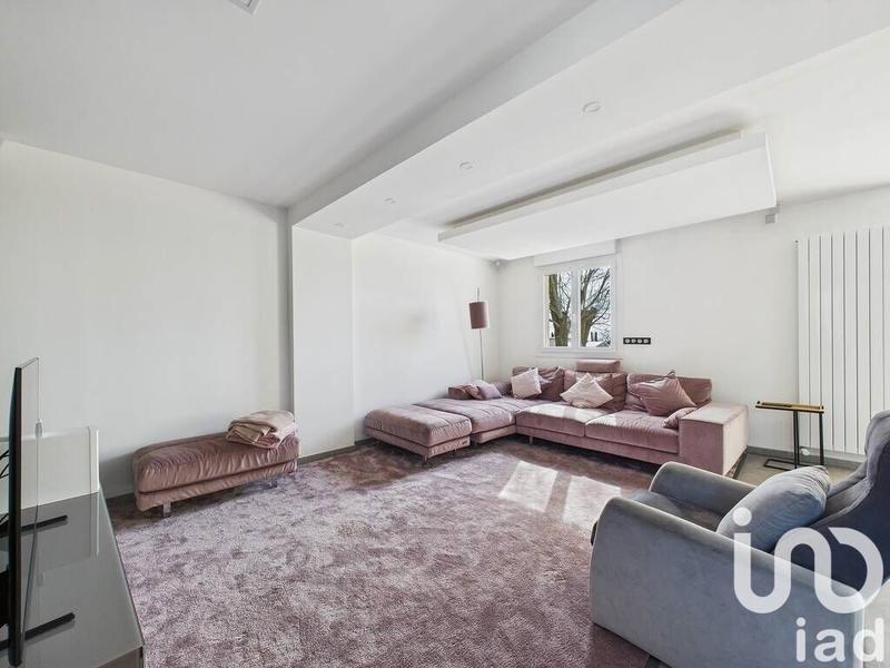 Maison - 145 m² - 5 pièces