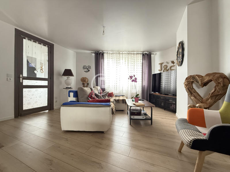 Maison de ville - 109 m² - 5 pièces