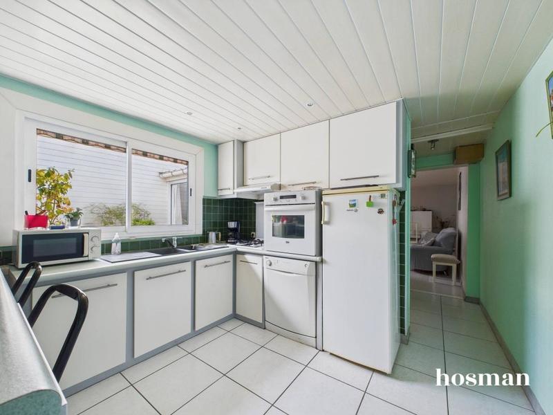 Maison - 110 m² - 4 pièces