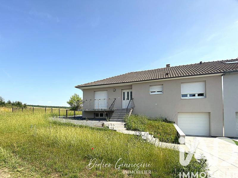 Maison - 94 m² - 5 pièces