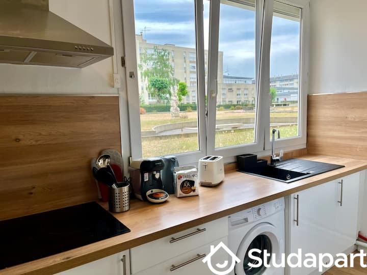 Chambre - 12 m² - 1 pièce