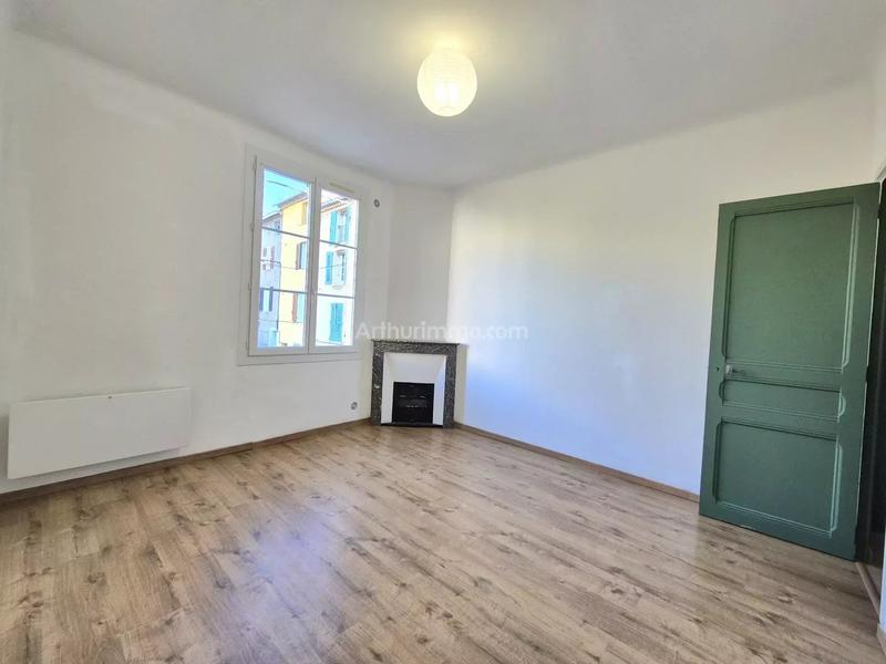 Appartement - 69 m² - 2 pièces