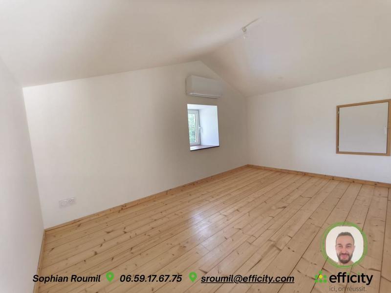 Maison - 181 m² - 6 pièces