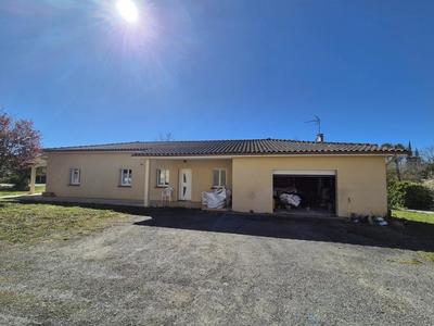 Maison - 141 m² - 4 pièces