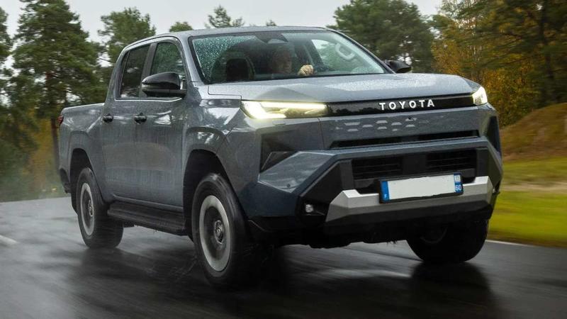 Toyota Hilux New 2.8 204 Bva Invincibl