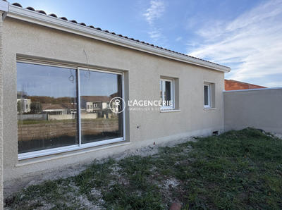 Maison - 87 m² - 4 pièces