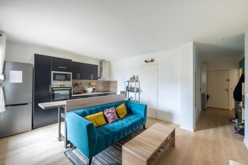 Appartement - 87 m² - 5 pièces