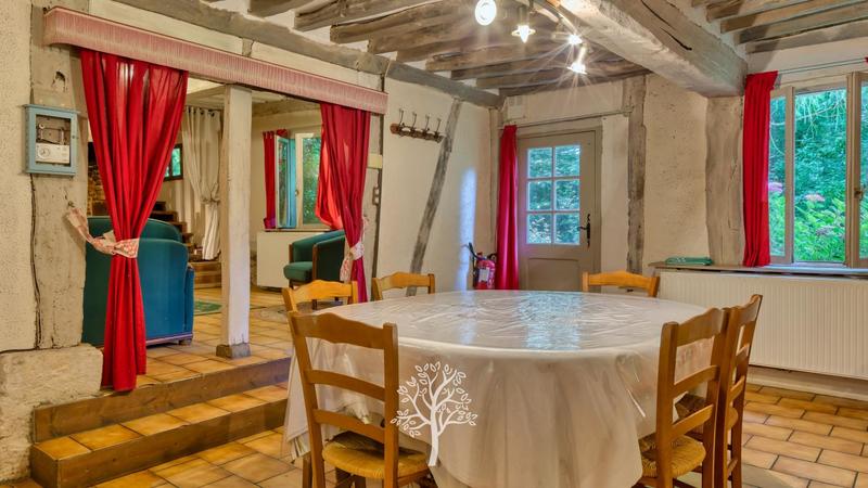 Chaumière - 198 m² - 6 pièces