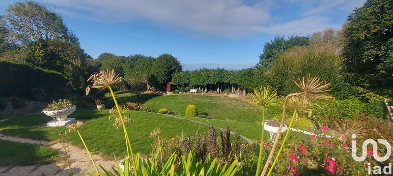 Maison - 166 m² - 10 pièces