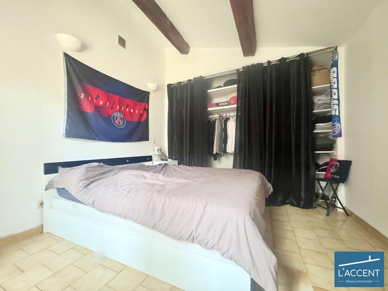 Maison - 177 m² - 5 pièces