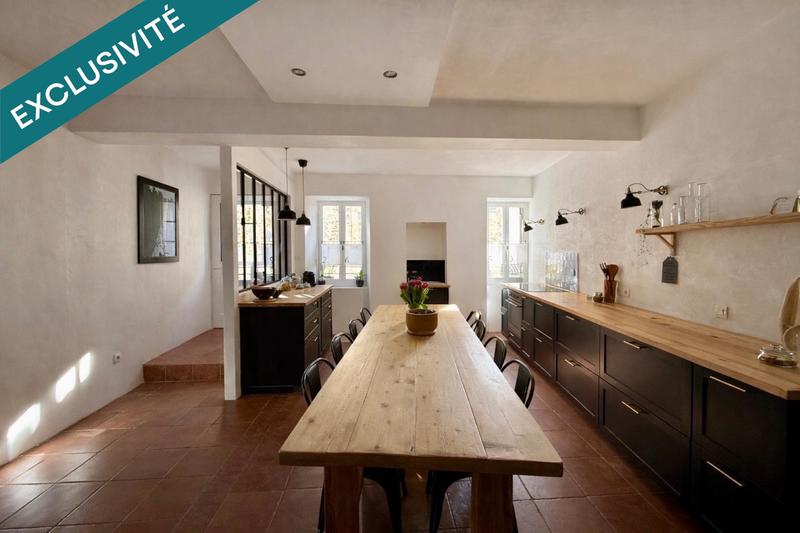 Maison de village - 175 m² - 8 pièces