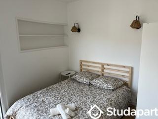 Chambre - 12 m² - 1 pièce