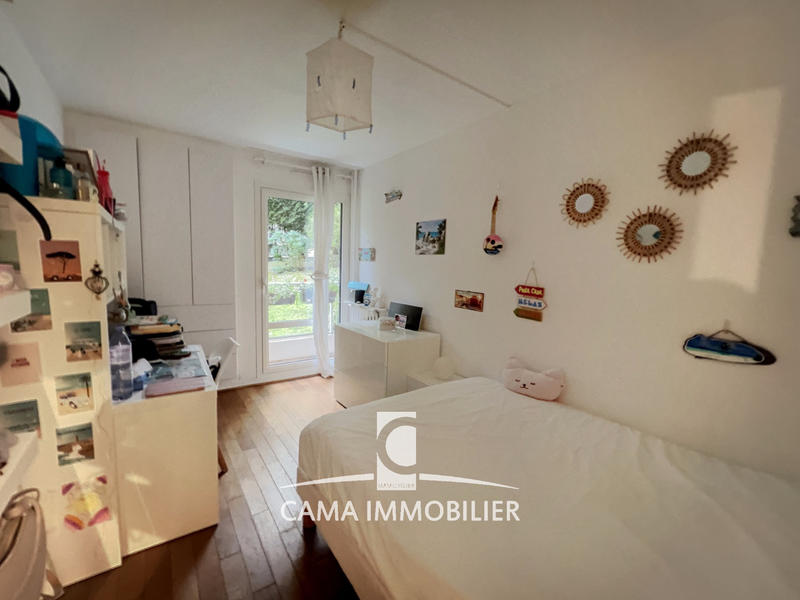 Appartement - 108 m² - 5 pièces