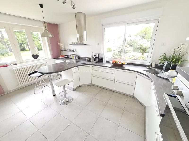 Maison - 143 m² - 5 pièces