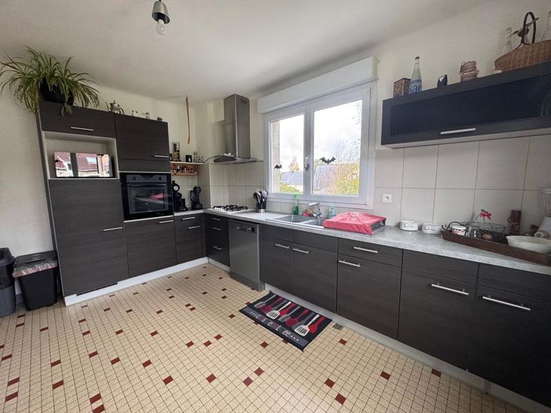 Maison - 146 m² - 7 pièces