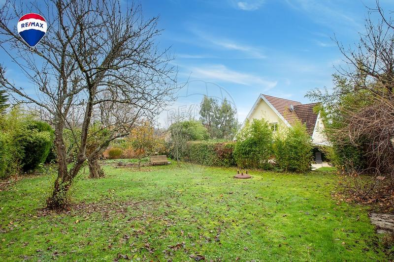 Maison - 170 m² - 6 pièces