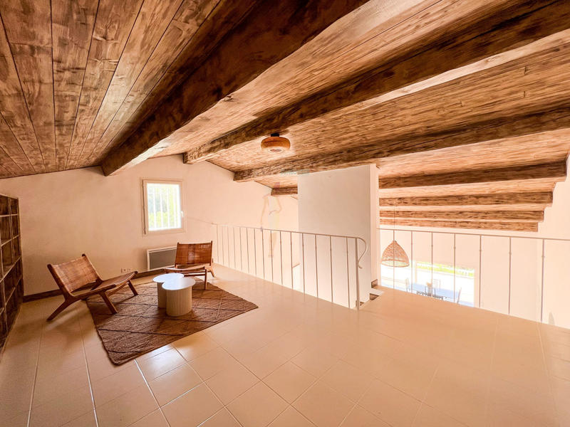 Maison traditionnelle - 230 m² - 5 pièces