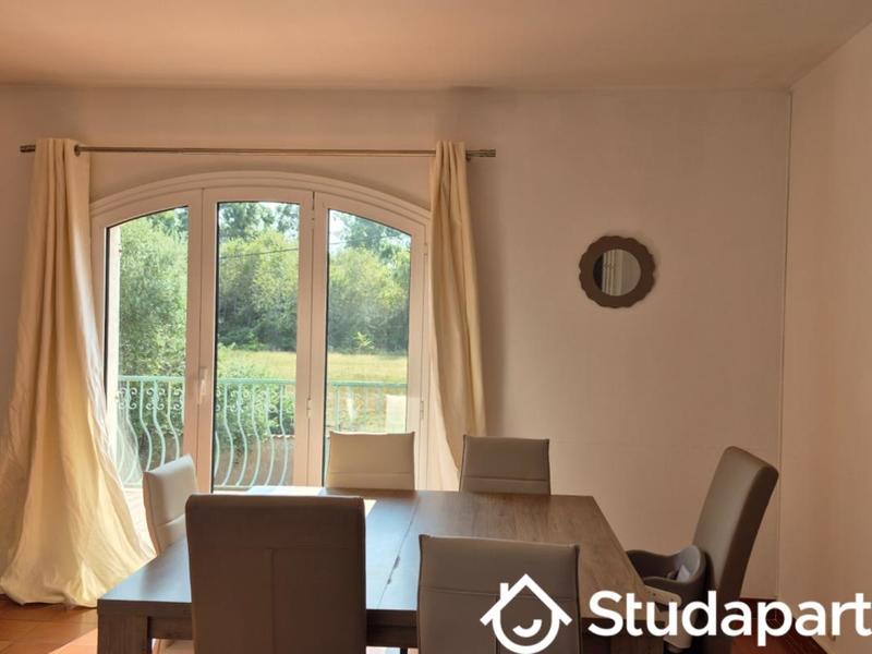 Appartement - 113 m² - 3 pièces