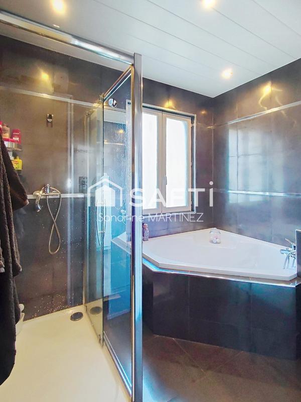 Maison - 155 m² - 5 pièces