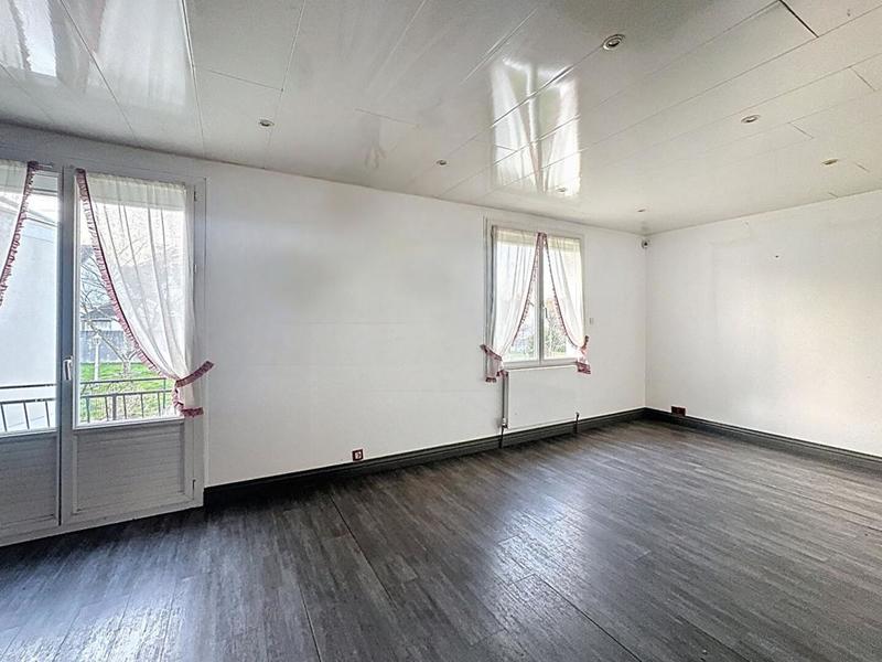 Maison - 85 m² - 5 pièces