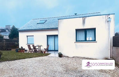 Maison - 90 m² - 4 pièces