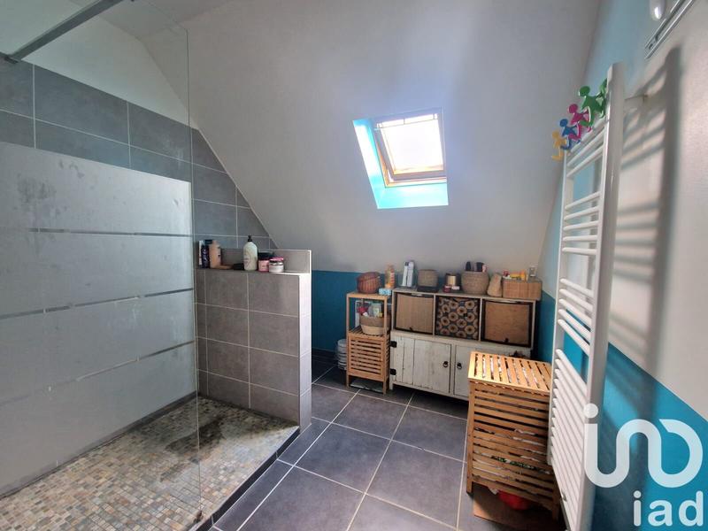 Maison - 93 m² - 5 pièces