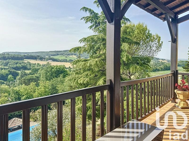 Maison - 135 m² - 5 pièces