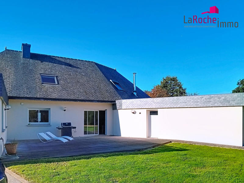 Maison contemporaine - 190 m² - 8 pièces