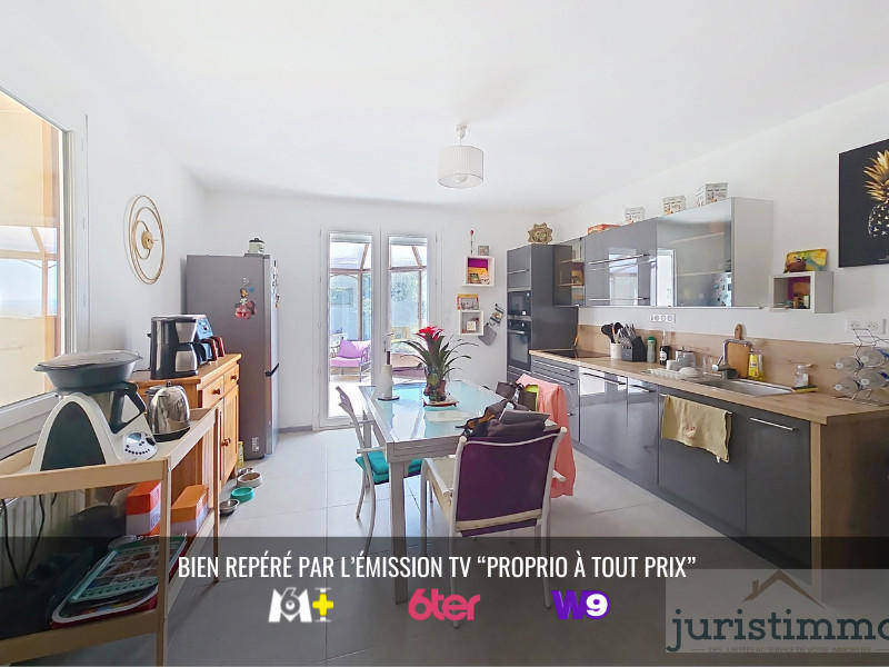 Maison - 200 m² - 6 pièces