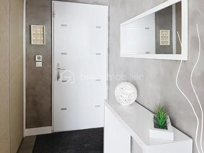 Villa - 146 m² - 6 pièces