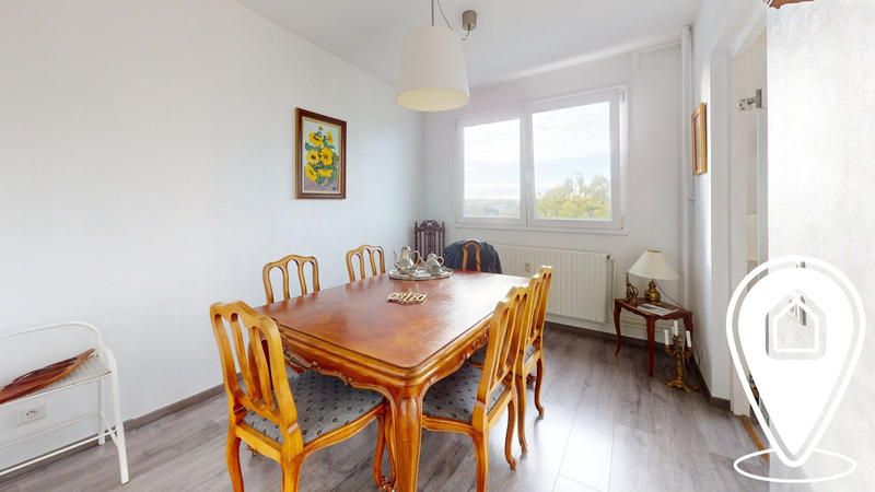 Appartement - 80 m² - 4 pièces