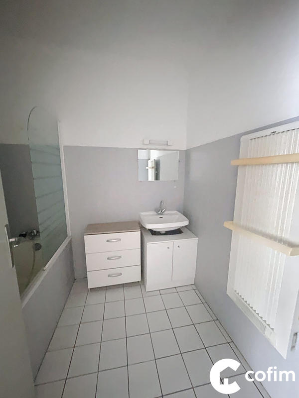 Appartement - 30 m² - 1 pièce
