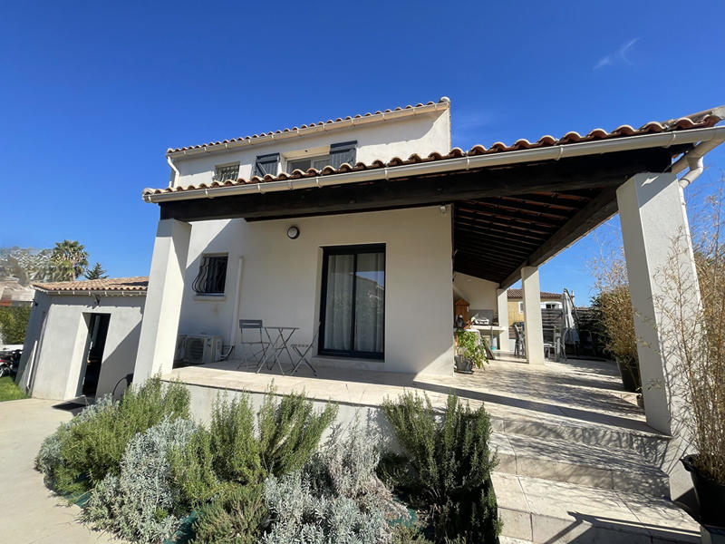 Maison - 196 m² - 7 pièces