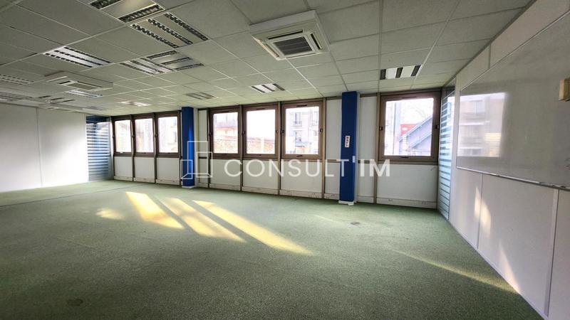 Bureau - 293 m²