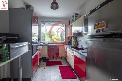 Maison - 264 m² - 8 pièces