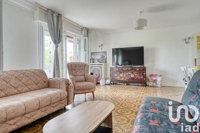 Appartement - 99 m² - 4 pièces