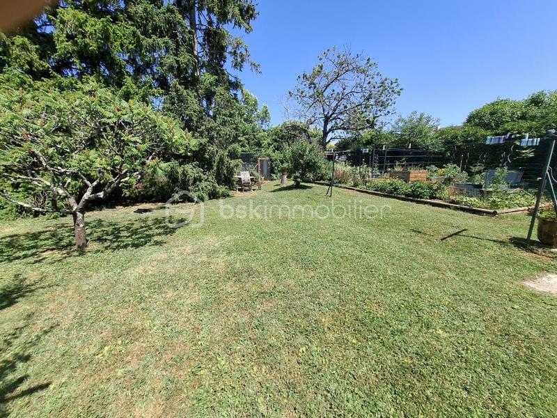 Maison - 90 m² - 3 pièces