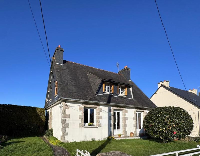 Maison - 92 m² - 4 pièces